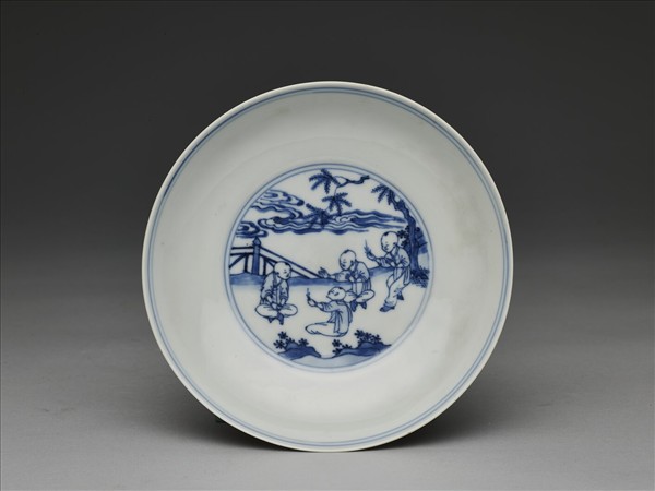 青花嬰戲圖盤