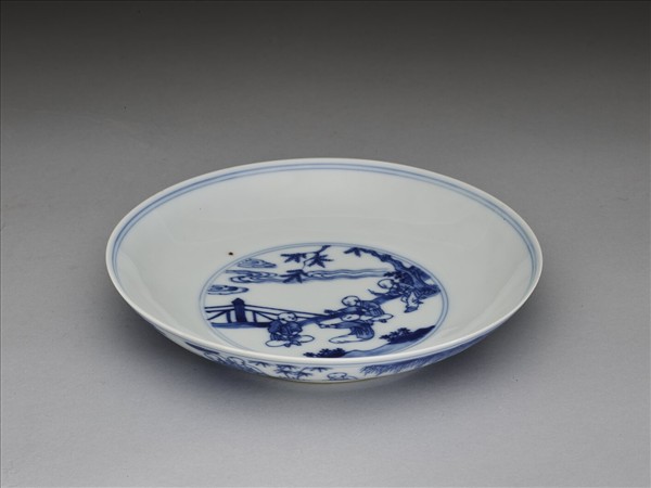 青花嬰戲圖盤