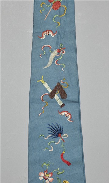 藍綢繡暗八仙綵帨