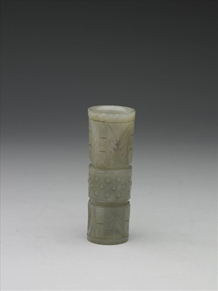 玉乳丁蕉葉紋瓶