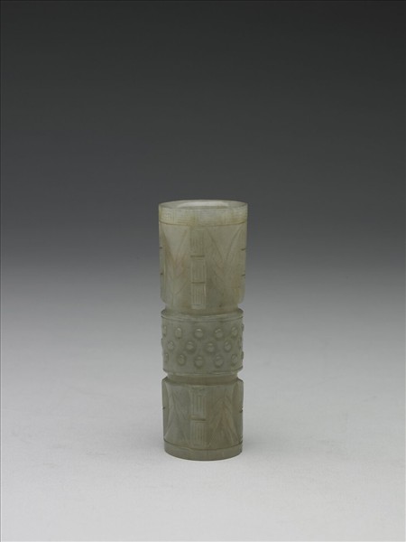 玉乳丁蕉葉紋瓶