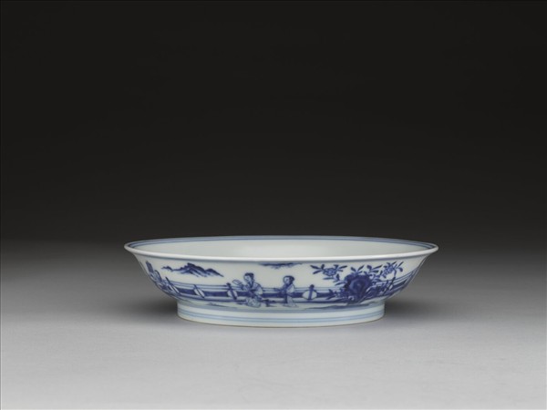 青花三友仕女圖盤