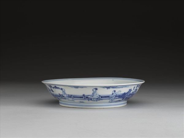 青花三友仕女圖盤