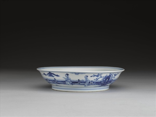 青花三友仕女圖盤