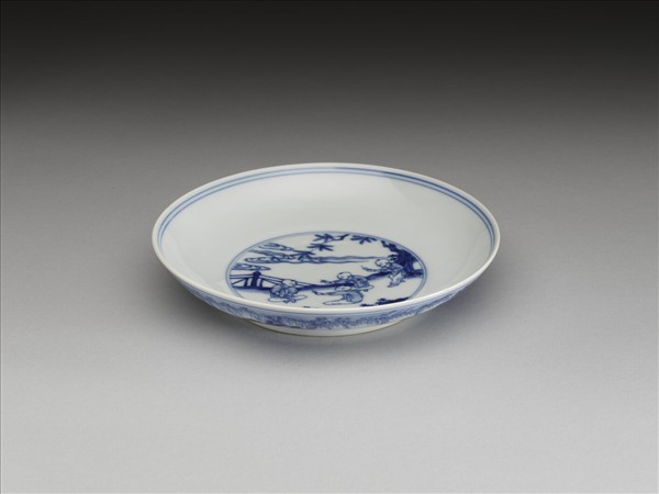 青花嬰戲圖盤