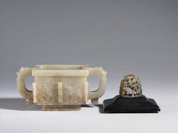 玉獸面紋長方爐