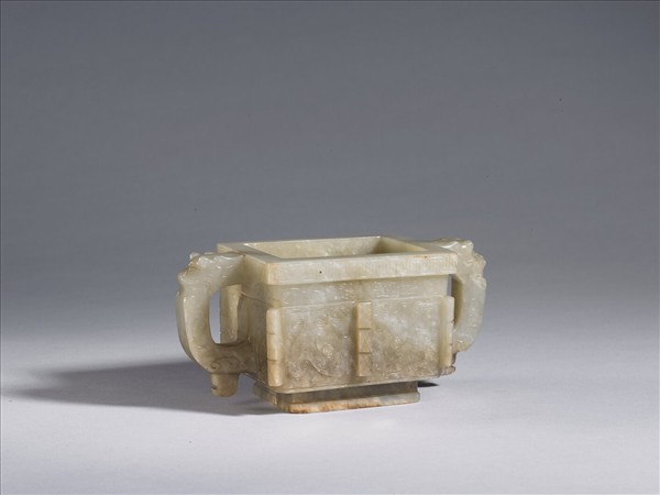 玉獸面紋長方爐