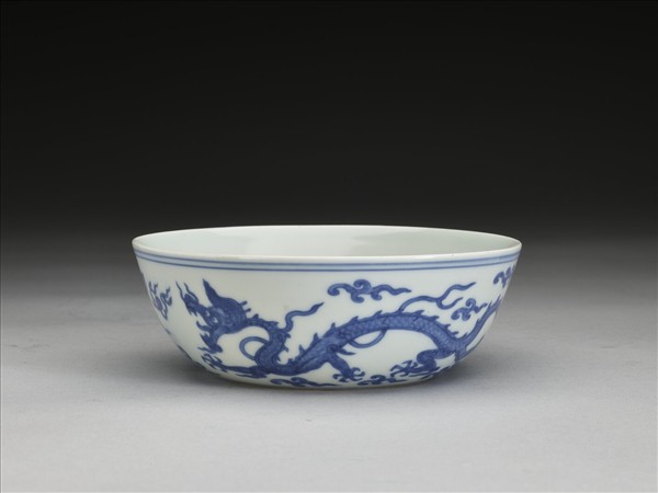 青花龍紋碗