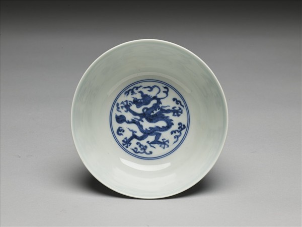 青花龍紋碗