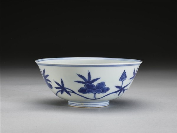 青花葵花紋碗
