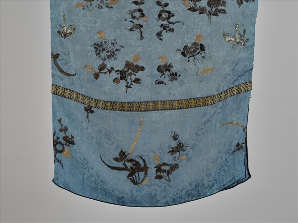 藍地繡牡丹旗袍