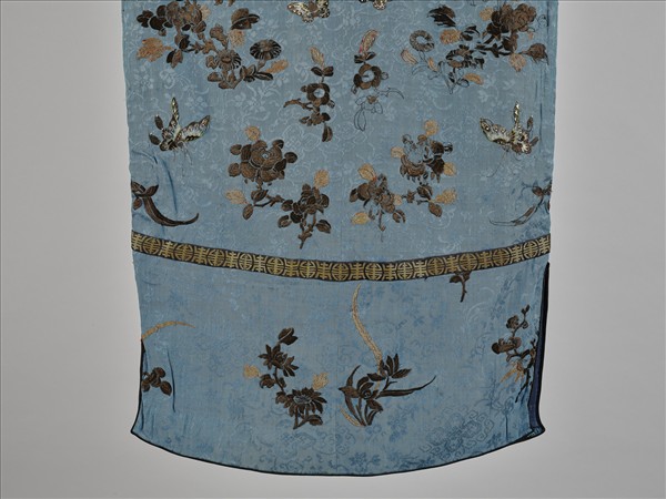 藍地繡牡丹旗袍