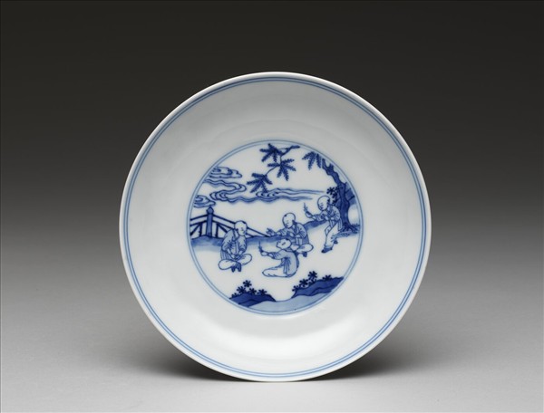 青花嬰戲圖盤