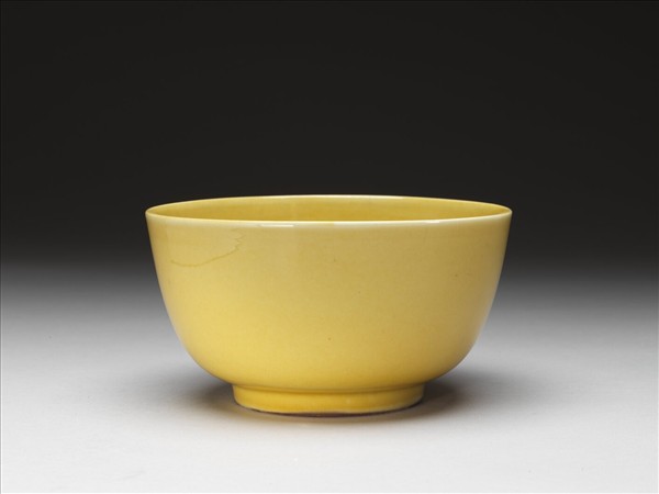 黃釉碗