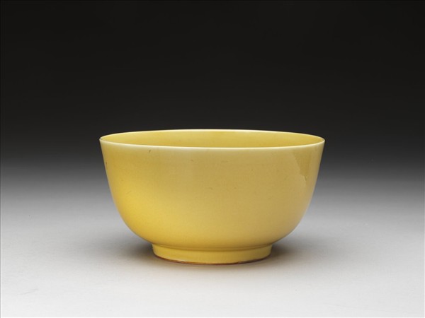 黃釉碗