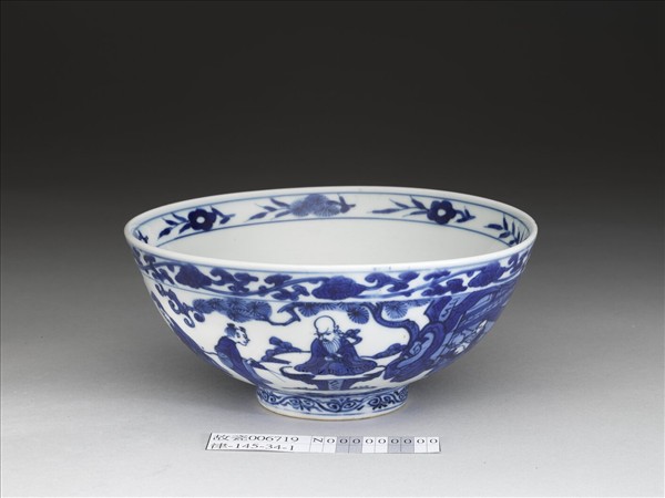 青花八仙慶壽圖碗