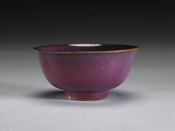 葡萄紫釉碗