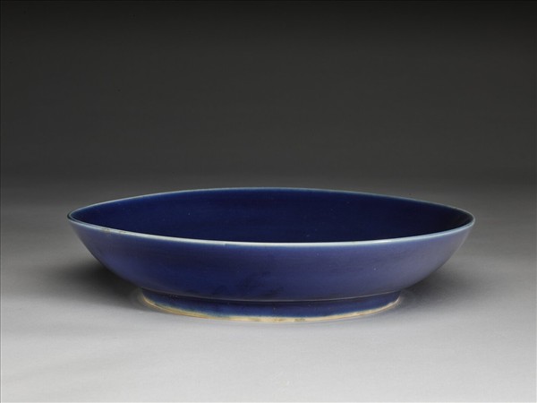 霽青釉盤
