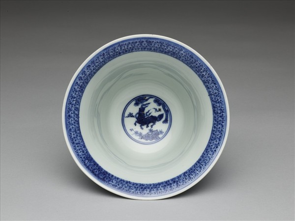 青花三羊開泰圖仰鐘式碗