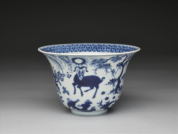 青花三羊開泰圖仰鐘式碗