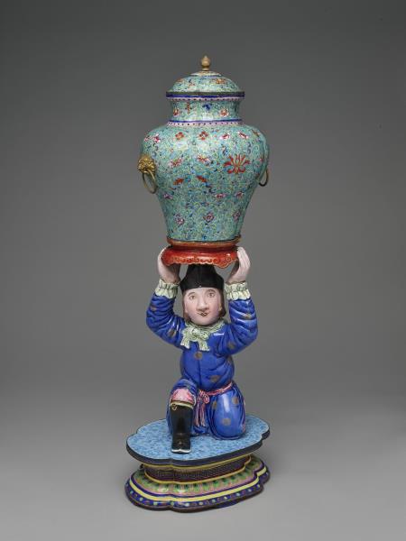 銅胎畫琺瑯洋人托寶