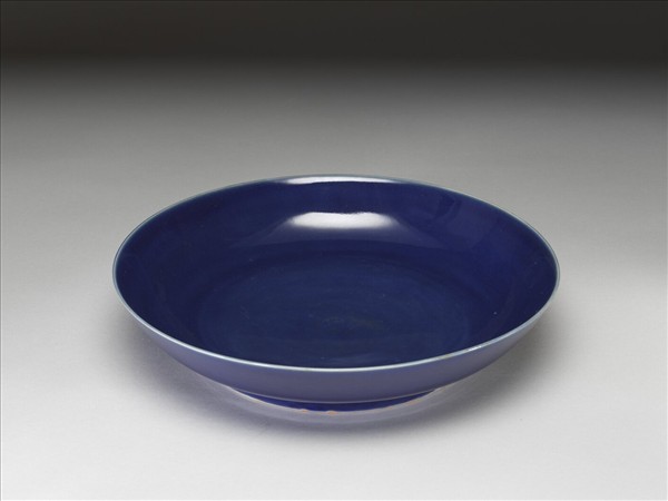 霽青釉盤