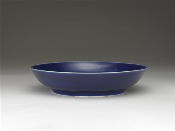 霽青釉盤