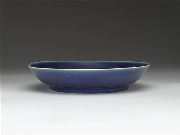 霽青釉盤