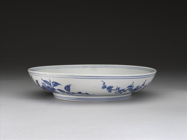 青花靈芝花卉紋盤