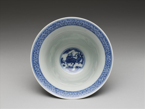 青花三羊開泰圖仰鐘式碗