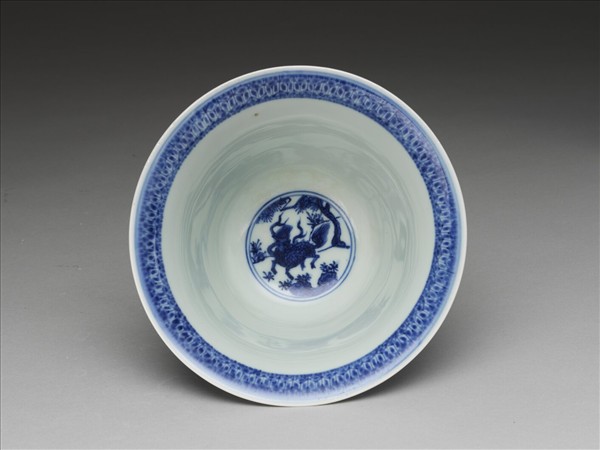 青花三羊開泰圖仰鐘式碗