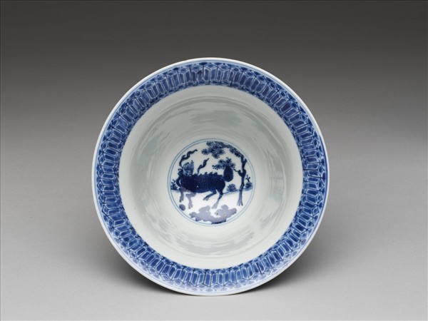 青花三羊開泰圖仰鐘式碗