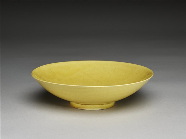 黃釉碗