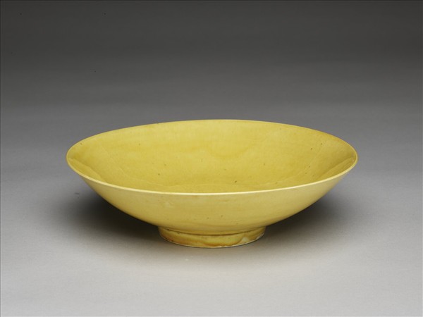 黃釉碗