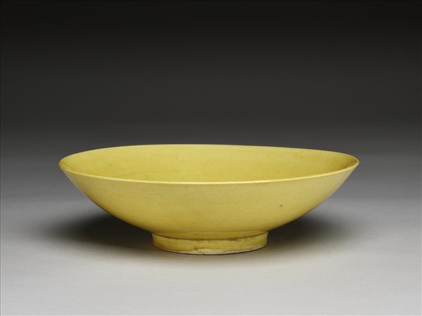 黃釉碗