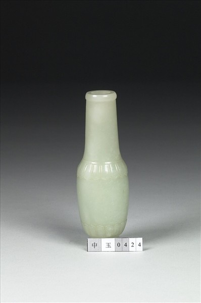玉蓮瓣紋瓶