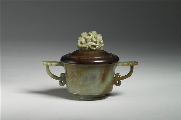 玉雙耳爐