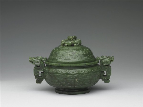 玉獸面龍耳爐