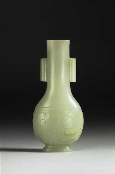 玉貫耳瓶