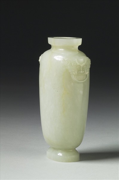 玉獸耳瓶