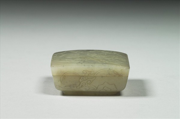 玉人物山水紋方盒