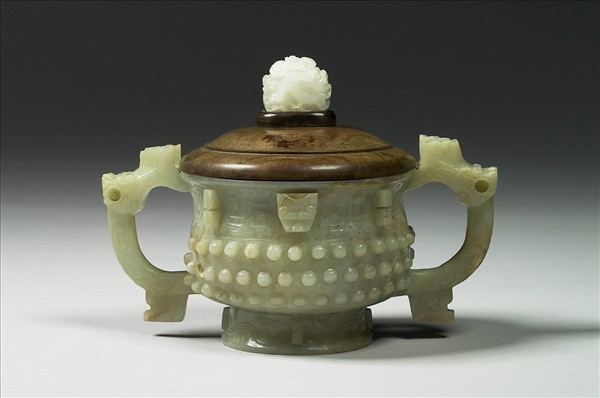 玉乳丁紋簋形爐