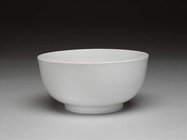 甜白釉碗