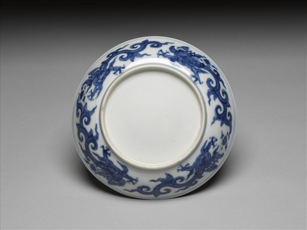 青花夔龍紋盤
