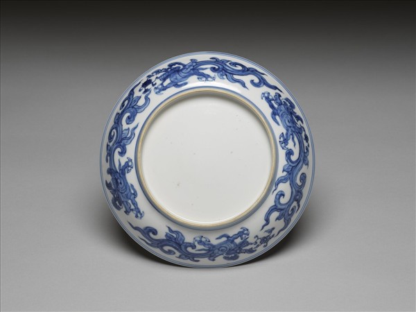 青花夔龍紋盤