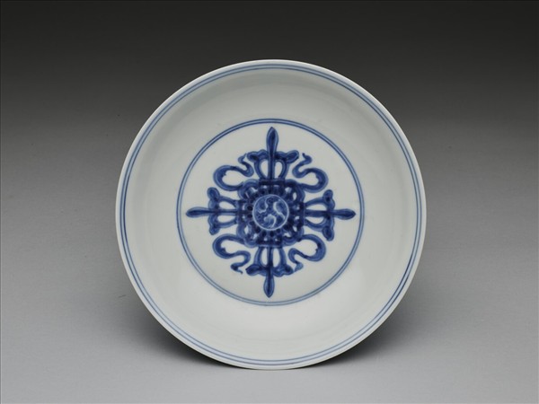 青花夔龍紋盤