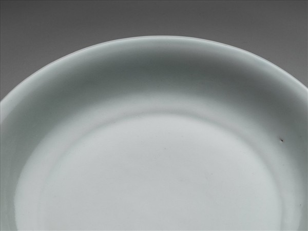 霽青白裡龍紋盤