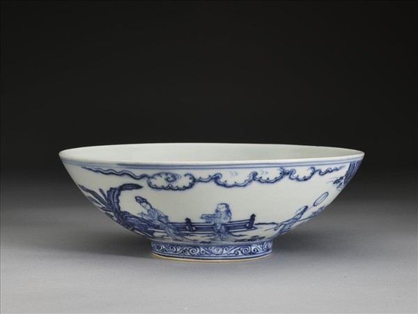 青花山水仕女圖碗