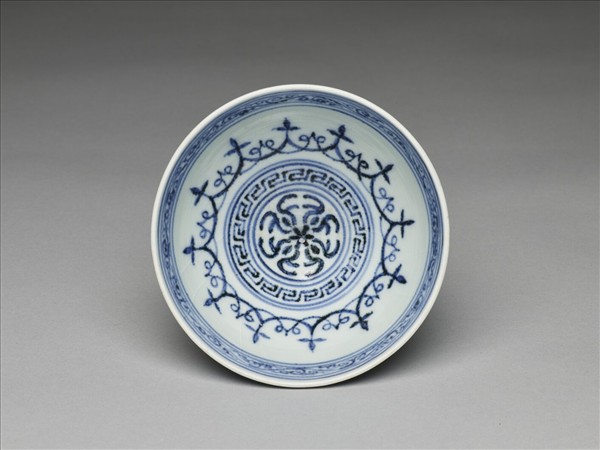 青花幾何花卉紋蓮子碗