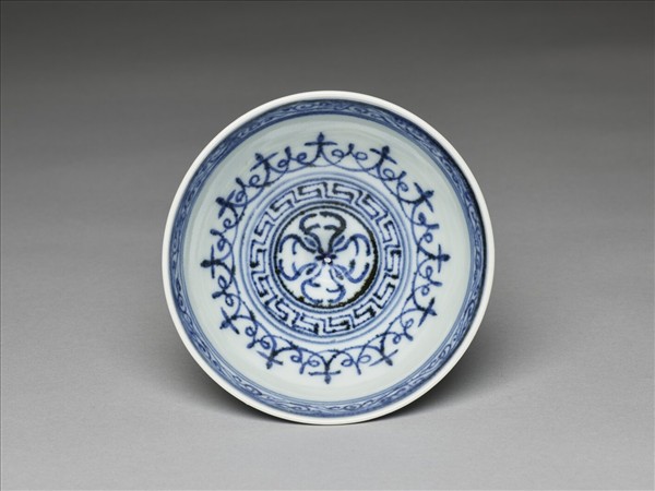 青花幾何花卉紋蓮子碗
